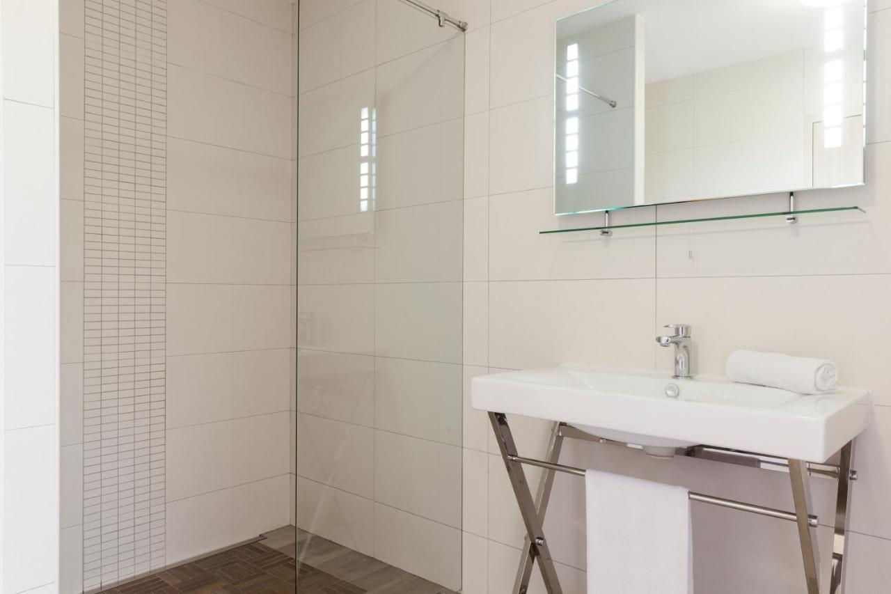 Charme Hotel, Montbeliard Sud Экстерьер фото