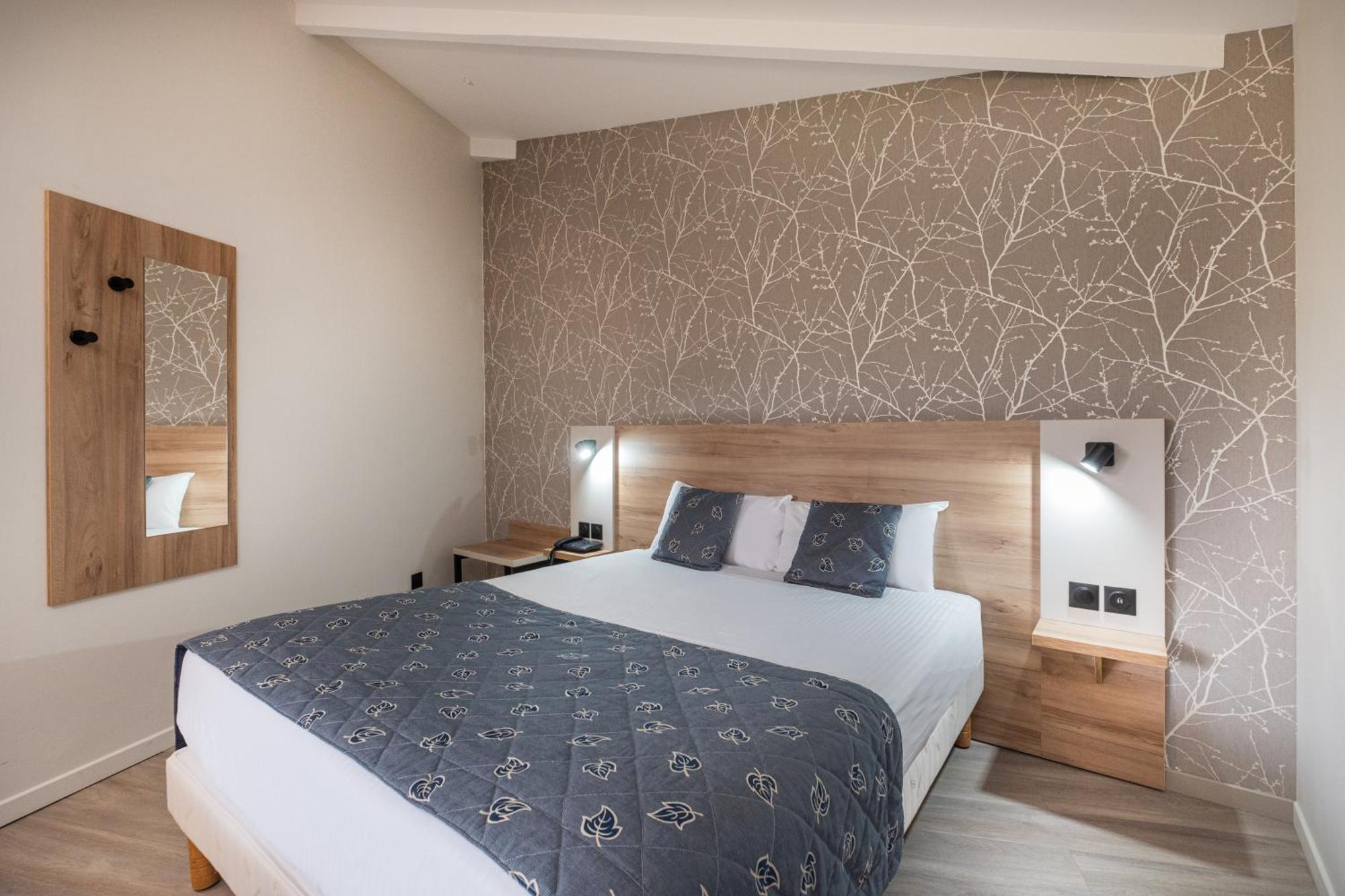 Charme Hotel, Montbeliard Sud Экстерьер фото